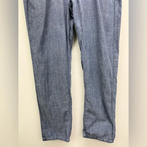 Levi’s size 30 Women’s Blue Chambray Linen Blend Mid Rise Boyfriend Beach Pants - Picture 3 of 9